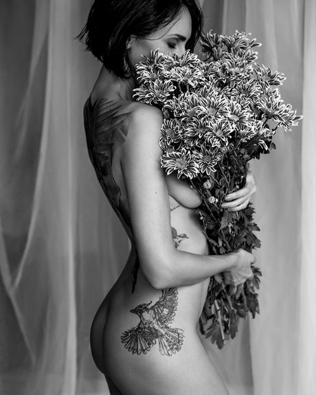 Natali kolibri model sexy fotos