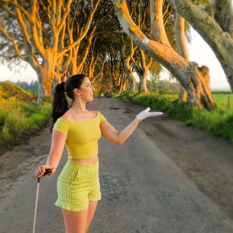 Stephanie Gibri nackt freie bild