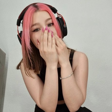 Valera gurova erotische akt galerien