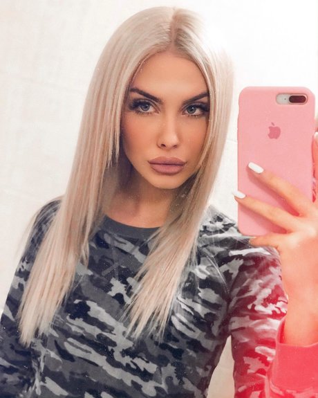 Iva Kivock schauspielerin akt archiv