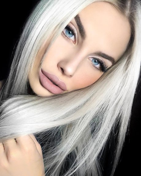 Iva Kivock hübsche pornostar galerien