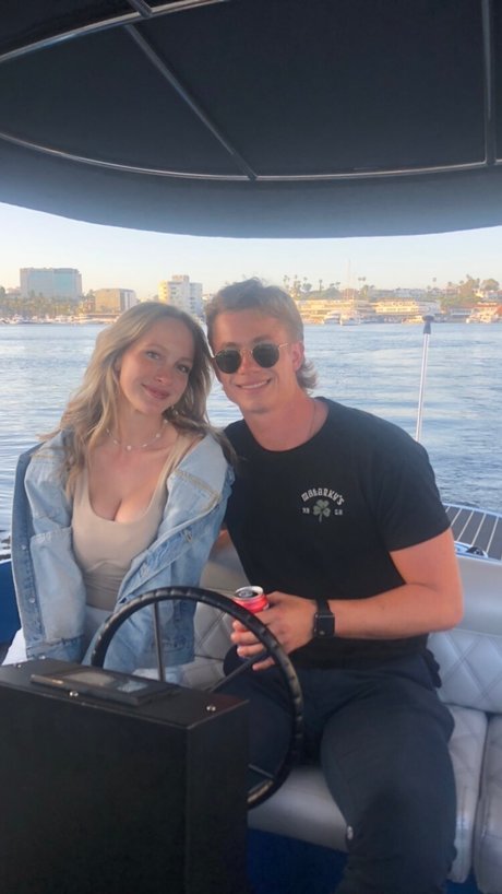 Peterstwins_ schöne nacktheit archiv