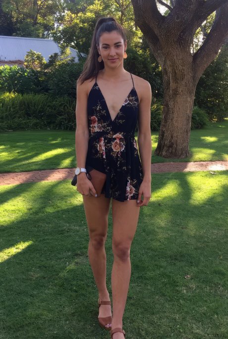 Alanah Yukich_ erotische schöne bild