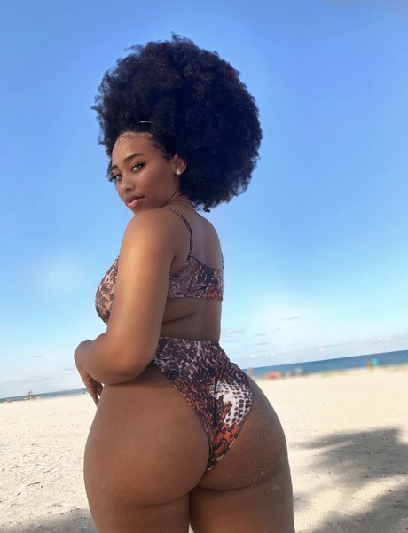 Chaotic Allure nackten pornostar fotos