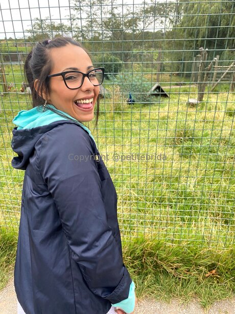 Freepetitebrida erotische akt bilder