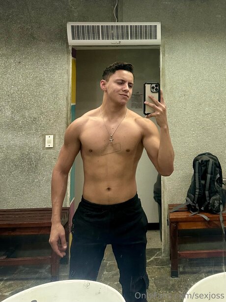 Sexjoss schauspielerin erwachsene fotos