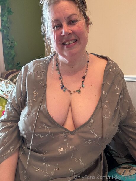 Nikkynylee freie pornostar bild