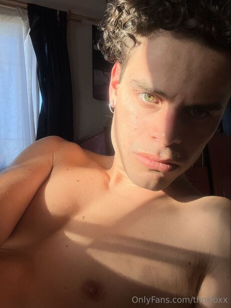 Thorfoxx xxx pornostar fotos