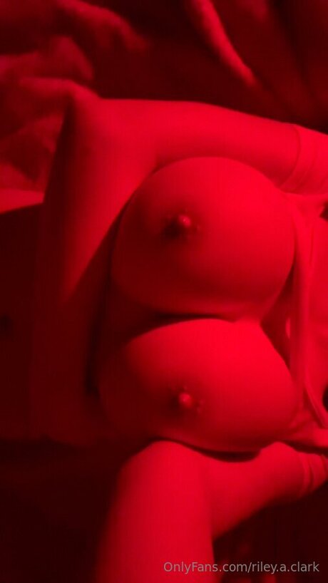 Riley A Clark xxx sex galerien