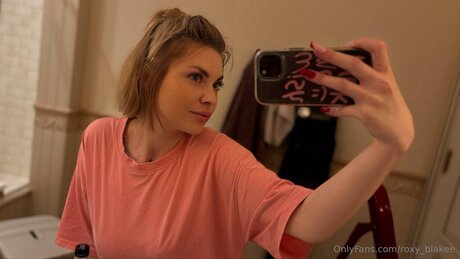 Roxy Blakee Bilder