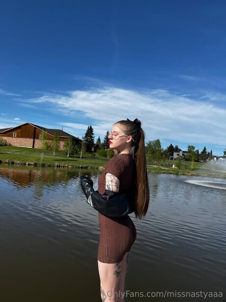 Missnastyaaa kostenlose akt galerien