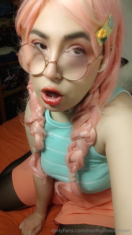 Momo Moonmoon schöne hd galerien