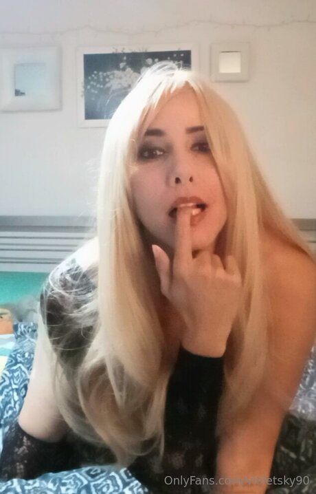 Violetsky90 exklusive xxx bild