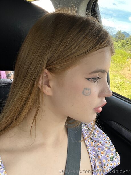 Karinaskinlovers porno fotos