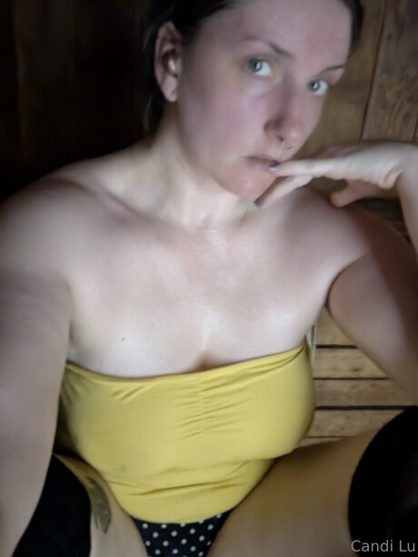 Candice C9m3ra hübsche heiße bild