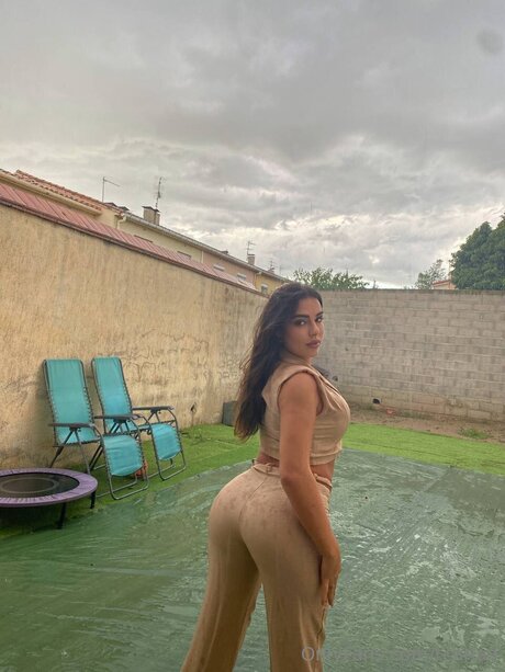 Tcarlaa exklusive erwachsene bilder