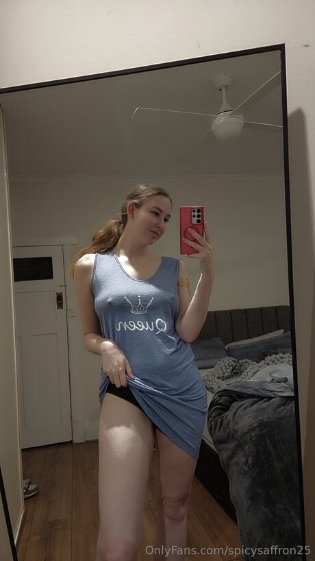 Spicysaffron25 Bilder