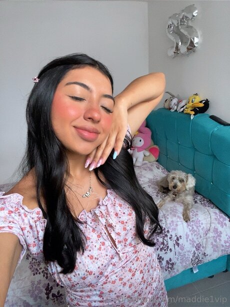 Maddie1free erotische sex foto