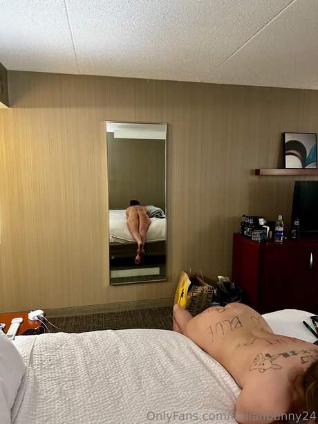 Italianbunny24 schöne akt fotos