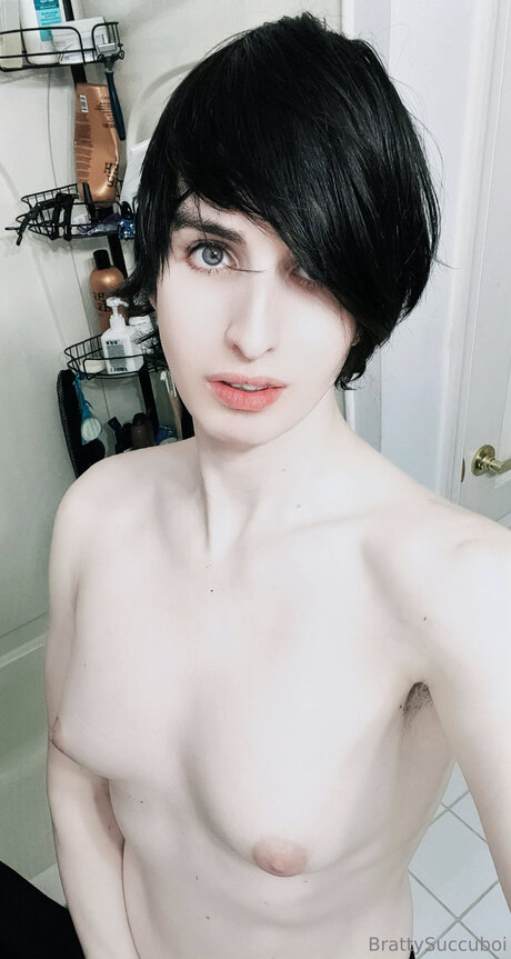 Tomboysuccubus erotische porno bild