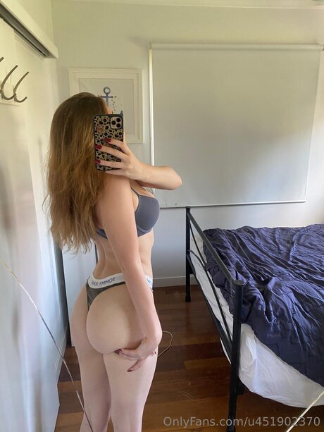 Innocentavaa top akt bilder