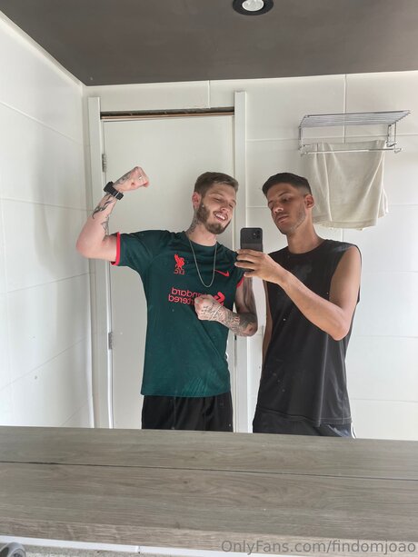 Findomjoao model pornographische fotos