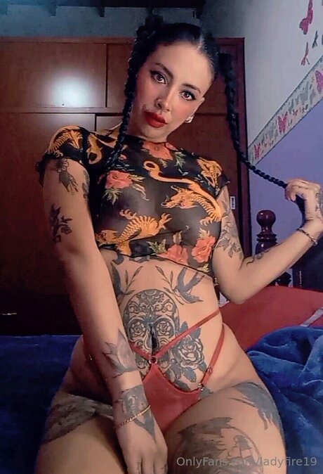 Miafoxvipp xxx exklusive bild