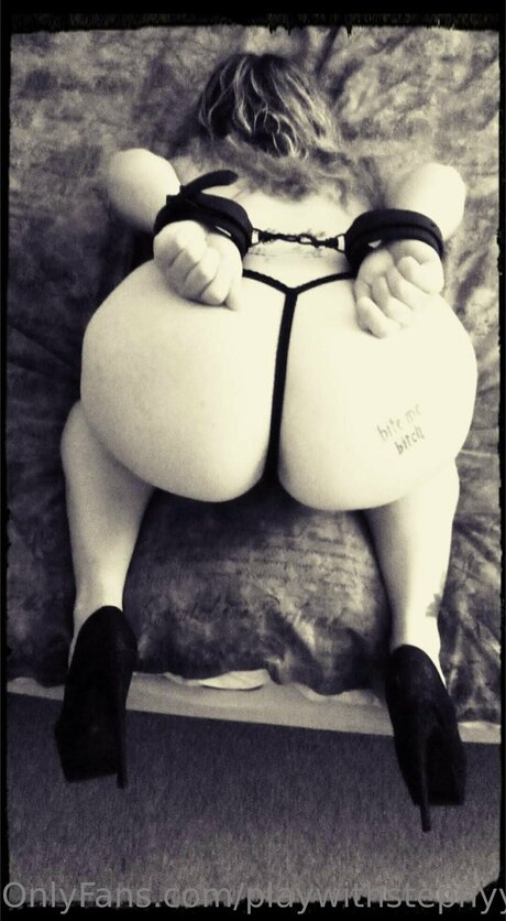 Frankyy B kostenlose erotische foto