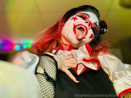 Only Found Clown kostenlose porno archiv