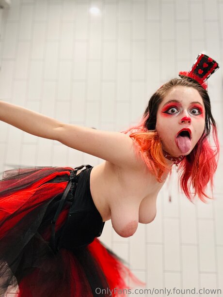 Only Found Clown sex pornostar galerien