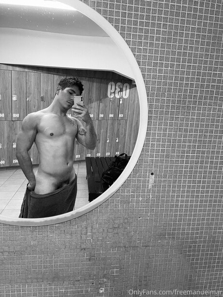 Emanuelfxx schauspielerin nette bild