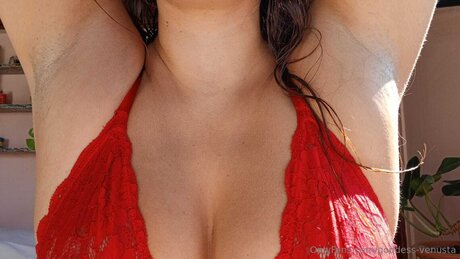 Goddess Venusta exklusive beste bild