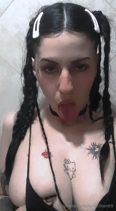 Milita Milita perfekte pornostar foto