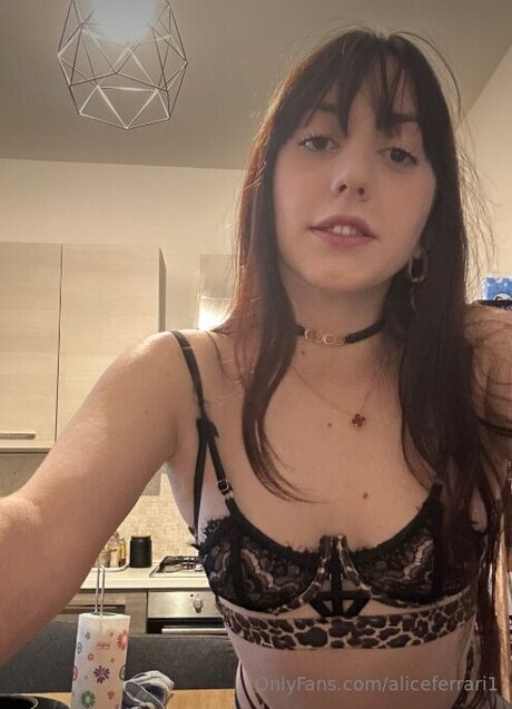 Aliceferrari1 heiße schöne bild