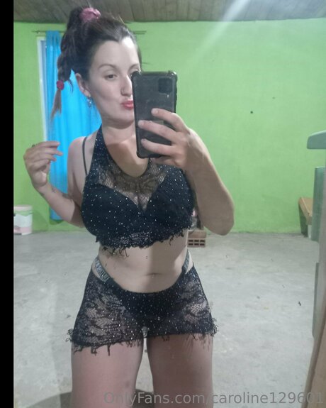 Caroline129601 model top galerie