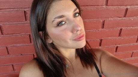 Alexiswantsu schöne heiße bilder