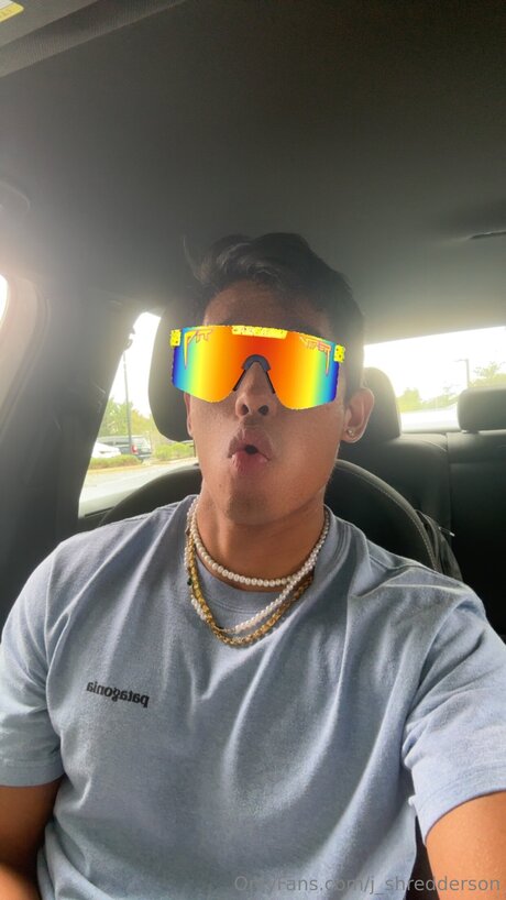 J Shredderson freie hd bild