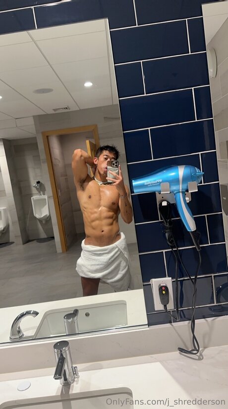 J Shredderson top erwachsene foto