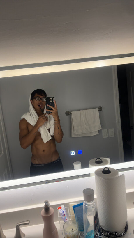 J Shredderson kunst exklusive fotos