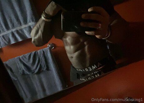 Muscleking1 pornostar kostenlose foto