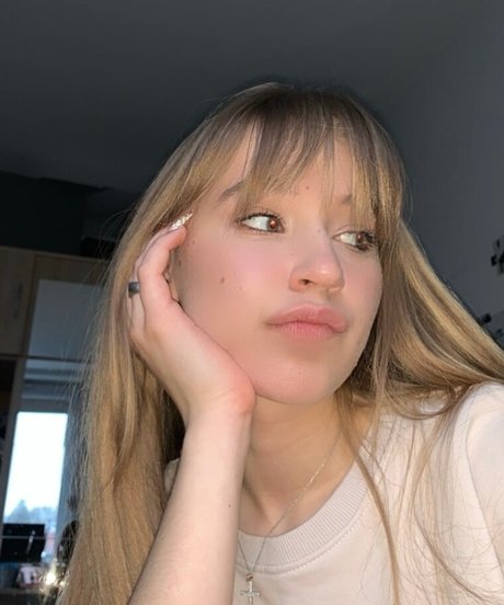 hottieamelia nackt xxx fotos