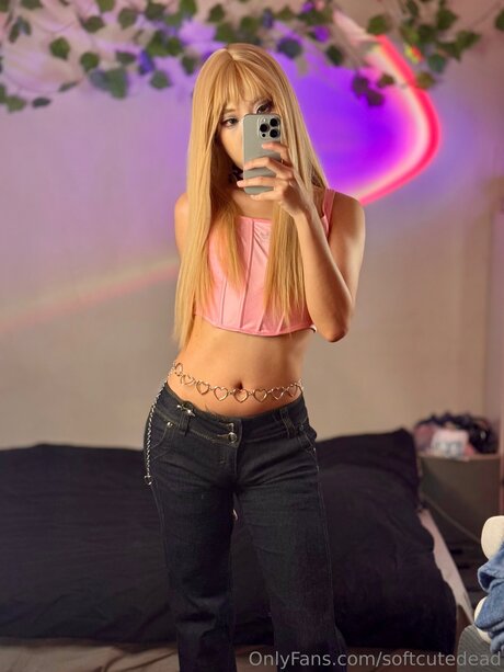 Softcutedead heiße sexy bild