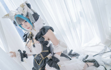 Yuki Neko nackt akt galerien