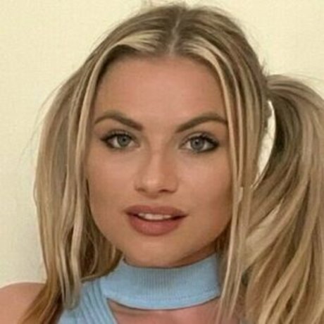 bendybellaacox xxx akt fotos