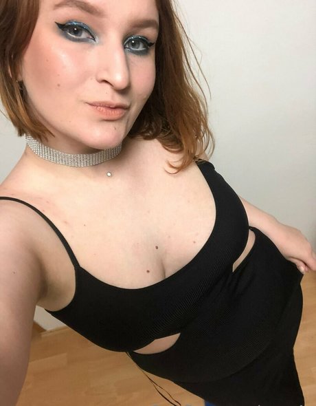 asya4u hübsche nackt bild