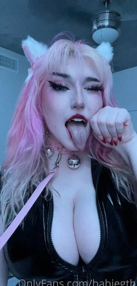 babiegth schöne erwachsene bild