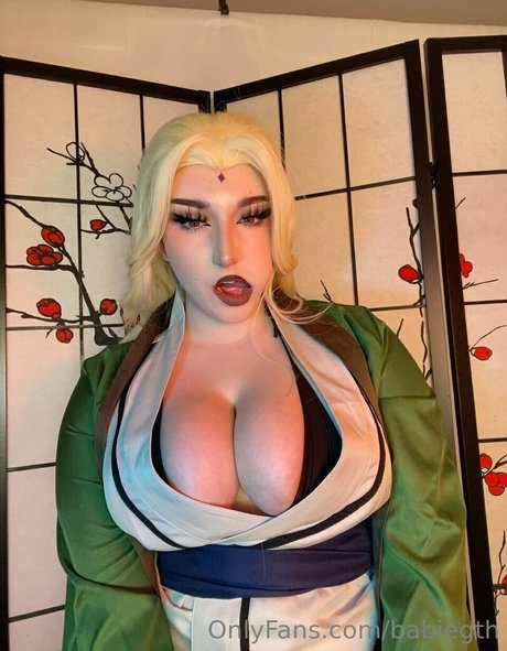 babiegth erwachsene nacktheit bild