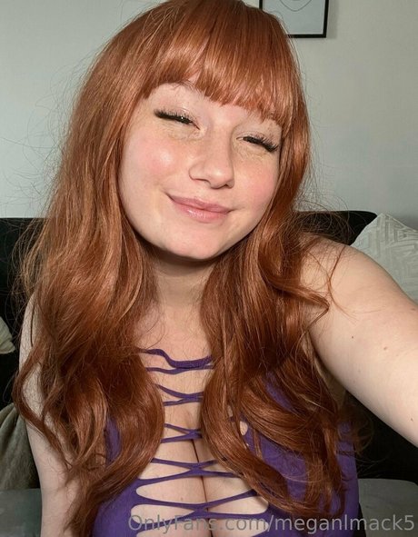 Meganlmack5 perfekte erotische archiv