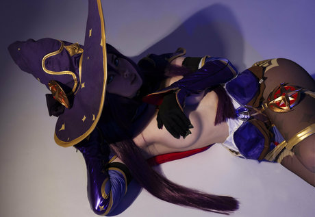 Hessakai model beste foto