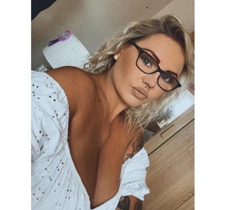 Roxanne Collacott perfekte nette archiv